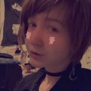 Meet your Posher, Elle